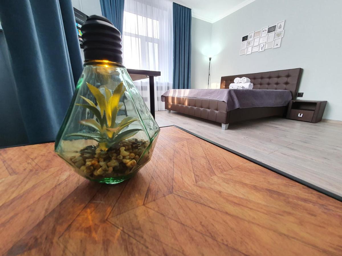 צ'יסינאו Park & Pedestrian Zone Apartment For4 מראה חיצוני תמונה